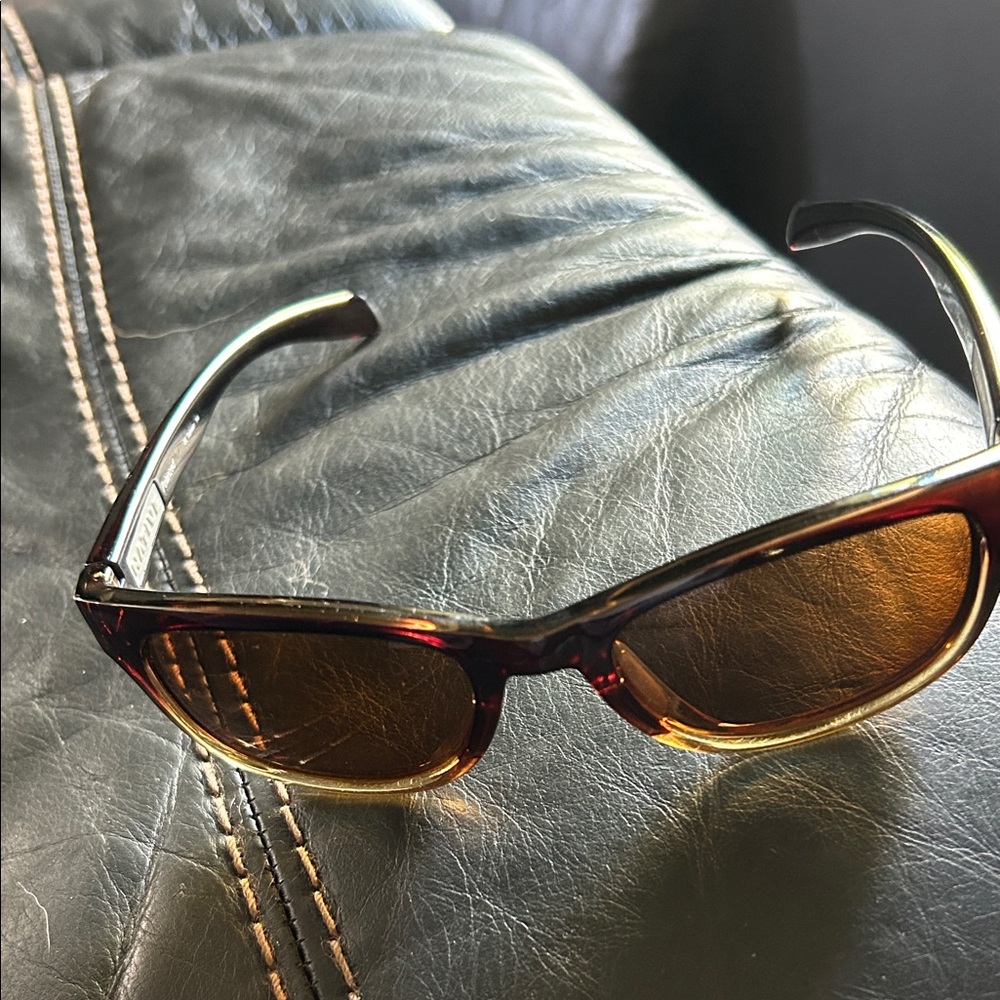 Chic Brown Sunglasses